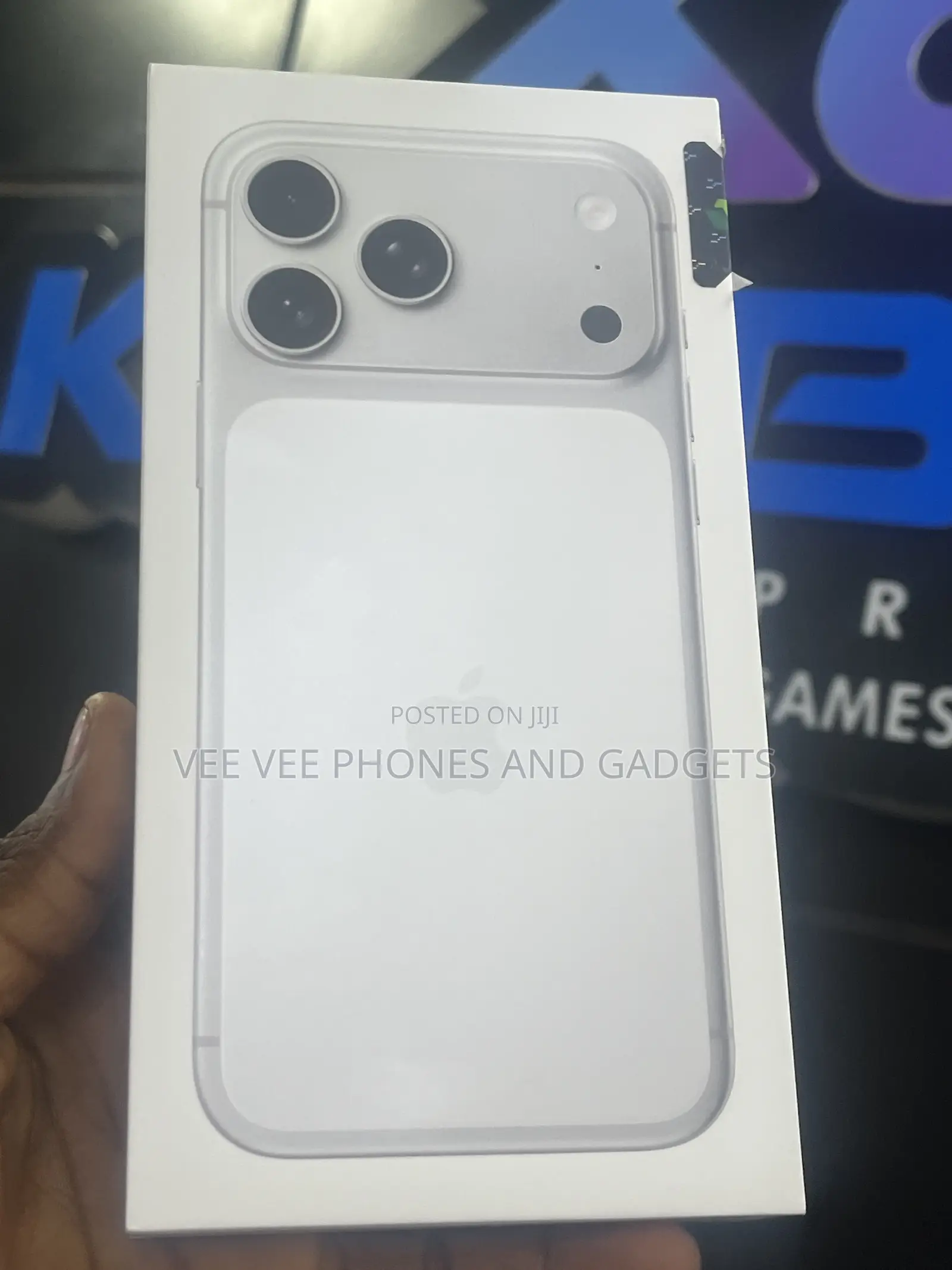 New Apple iPhone 17 Pro Max 256 GB Silver