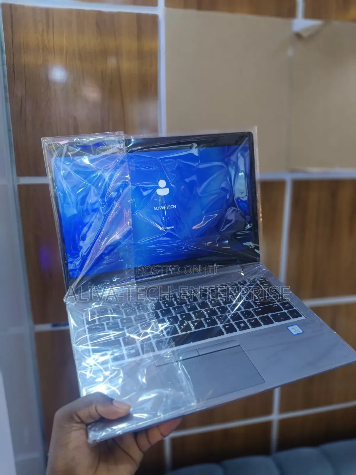 Laptop HP ZBook 14u G6 16GB Intel Core i7 SSD 256GB