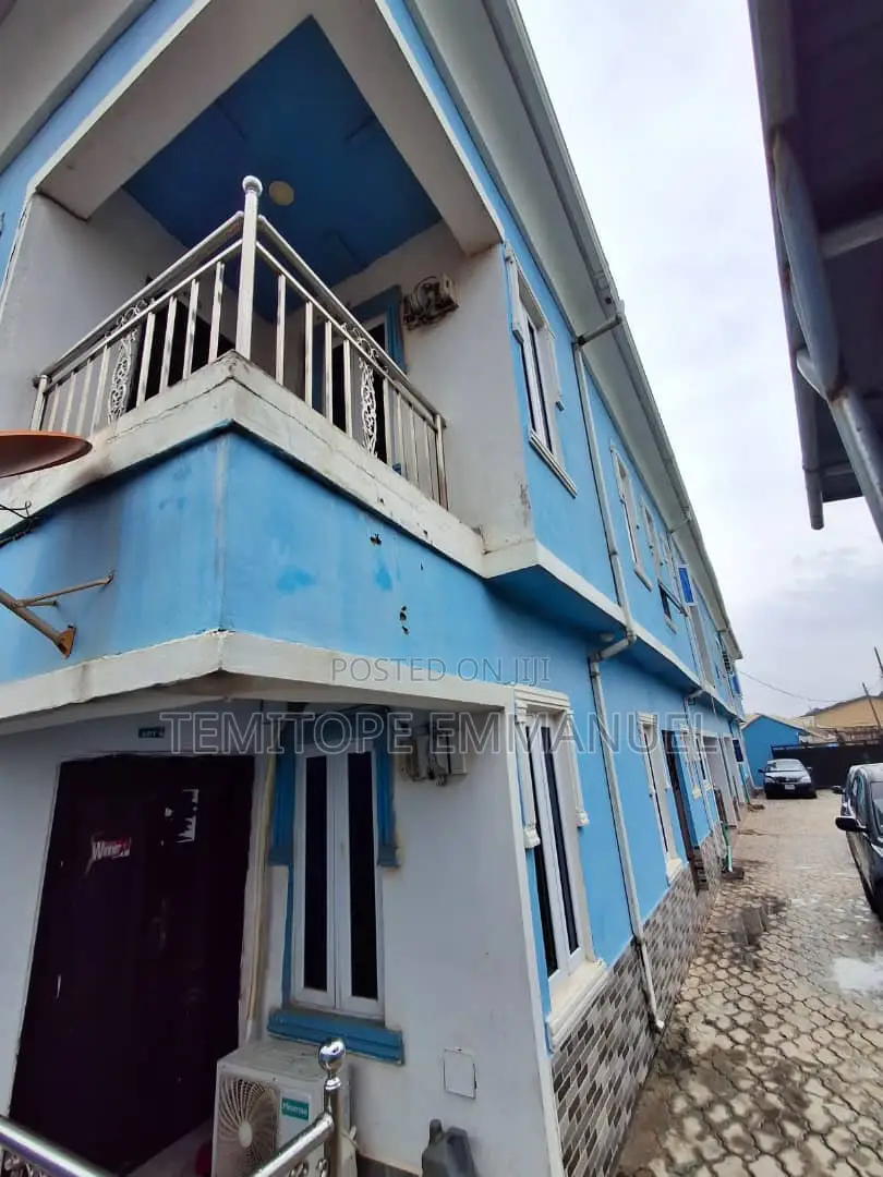 Furnished 8bdrm Block of Flats in Ipaja for sale