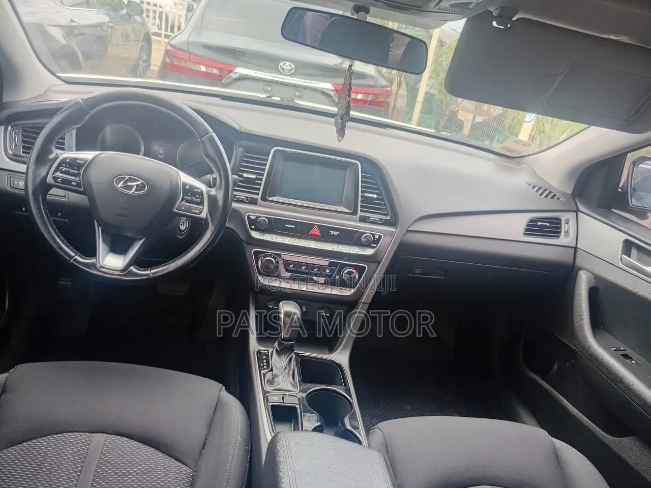 Hyundai Sonata SE 2019 White