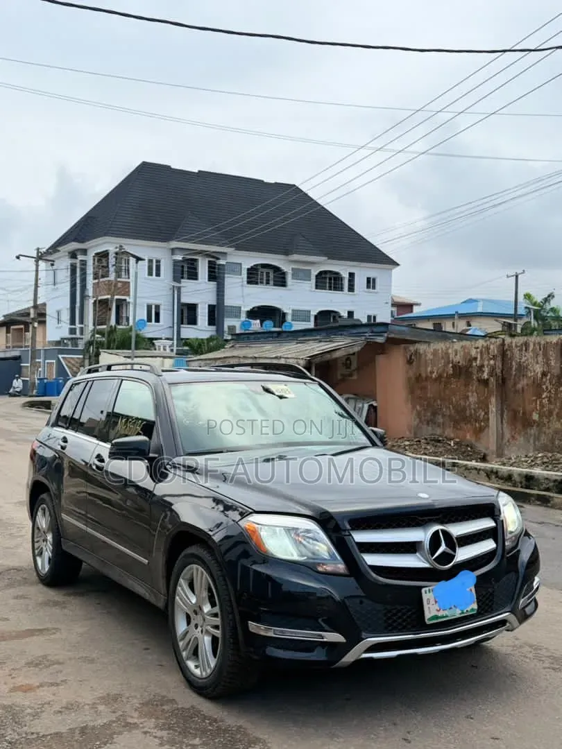 Mercedes-Benz GLK-Class 2013 Black