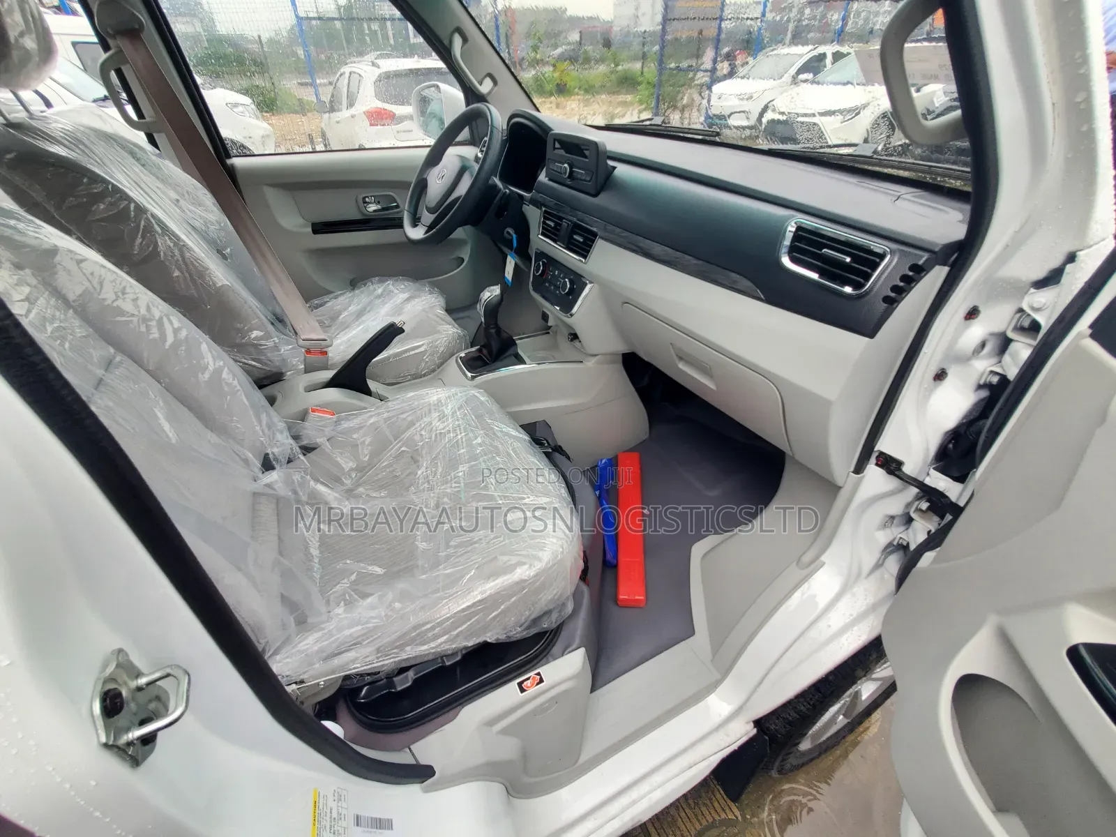New Toyota Vellfire 2025 White