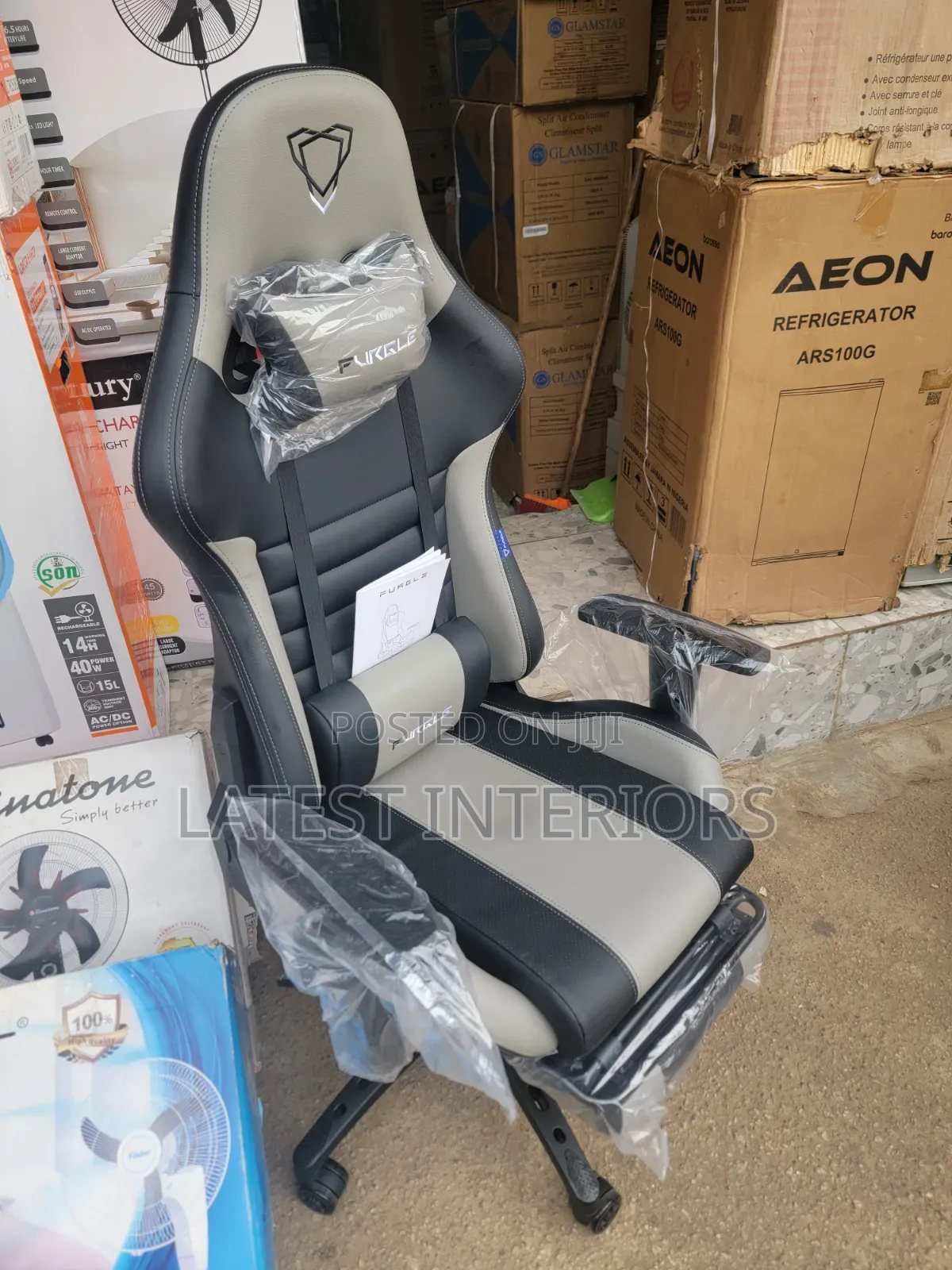 Furgle Streaming/Gaming Chair(Gray and Black Colour)