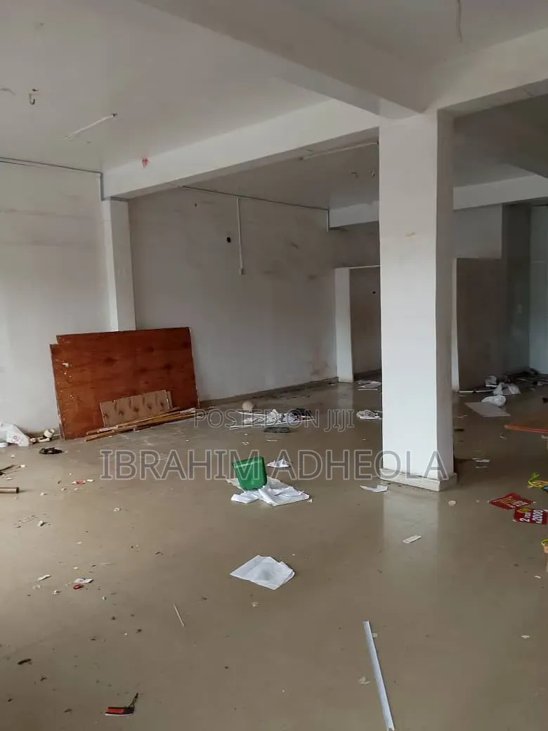 *Duration: Minimum of 3 Year's Lease Required