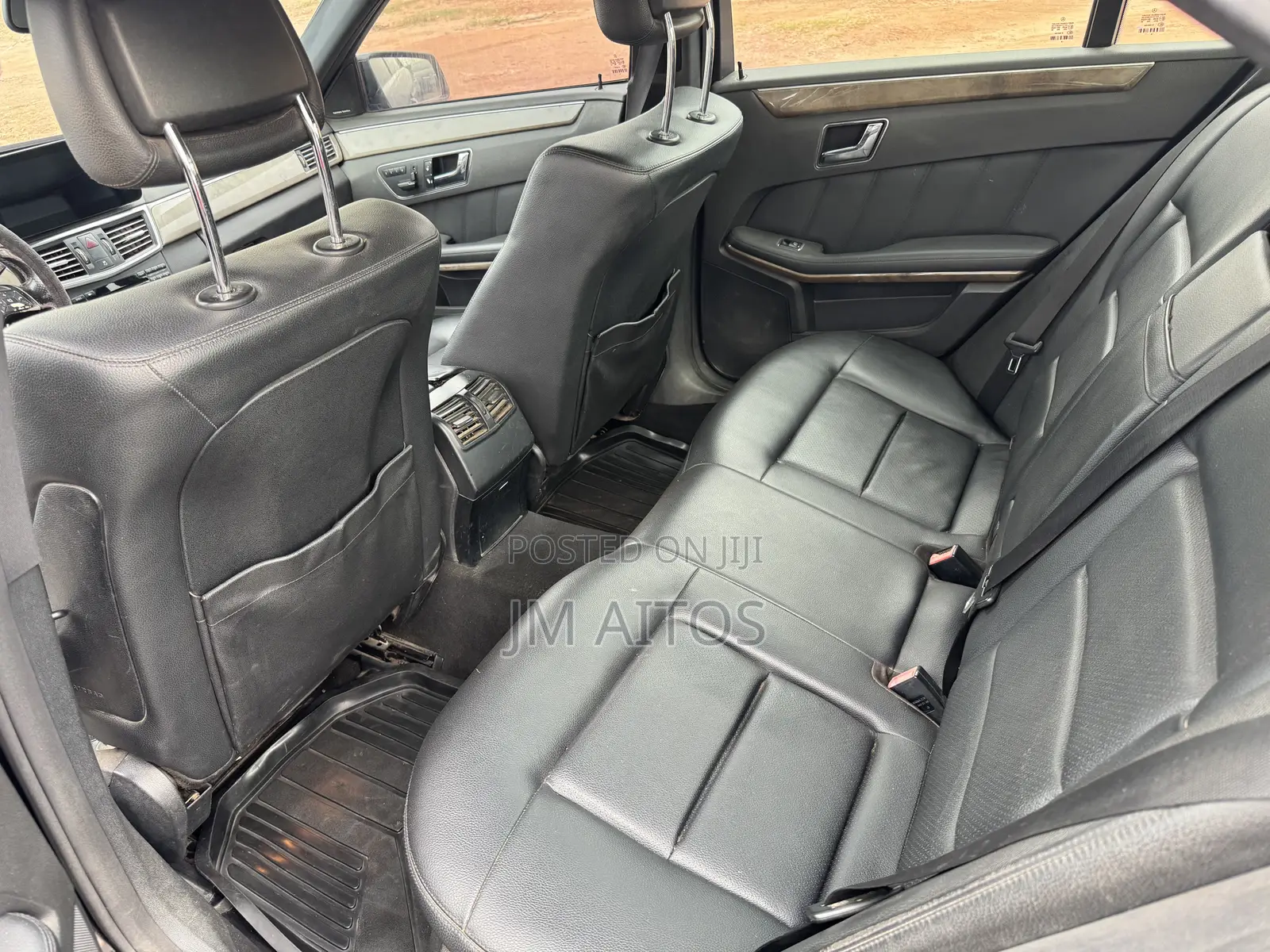 Mercedes-Benz E350 Base 4Matic Sedan AWD (3.5L 6cyl 7A) 2010 Black