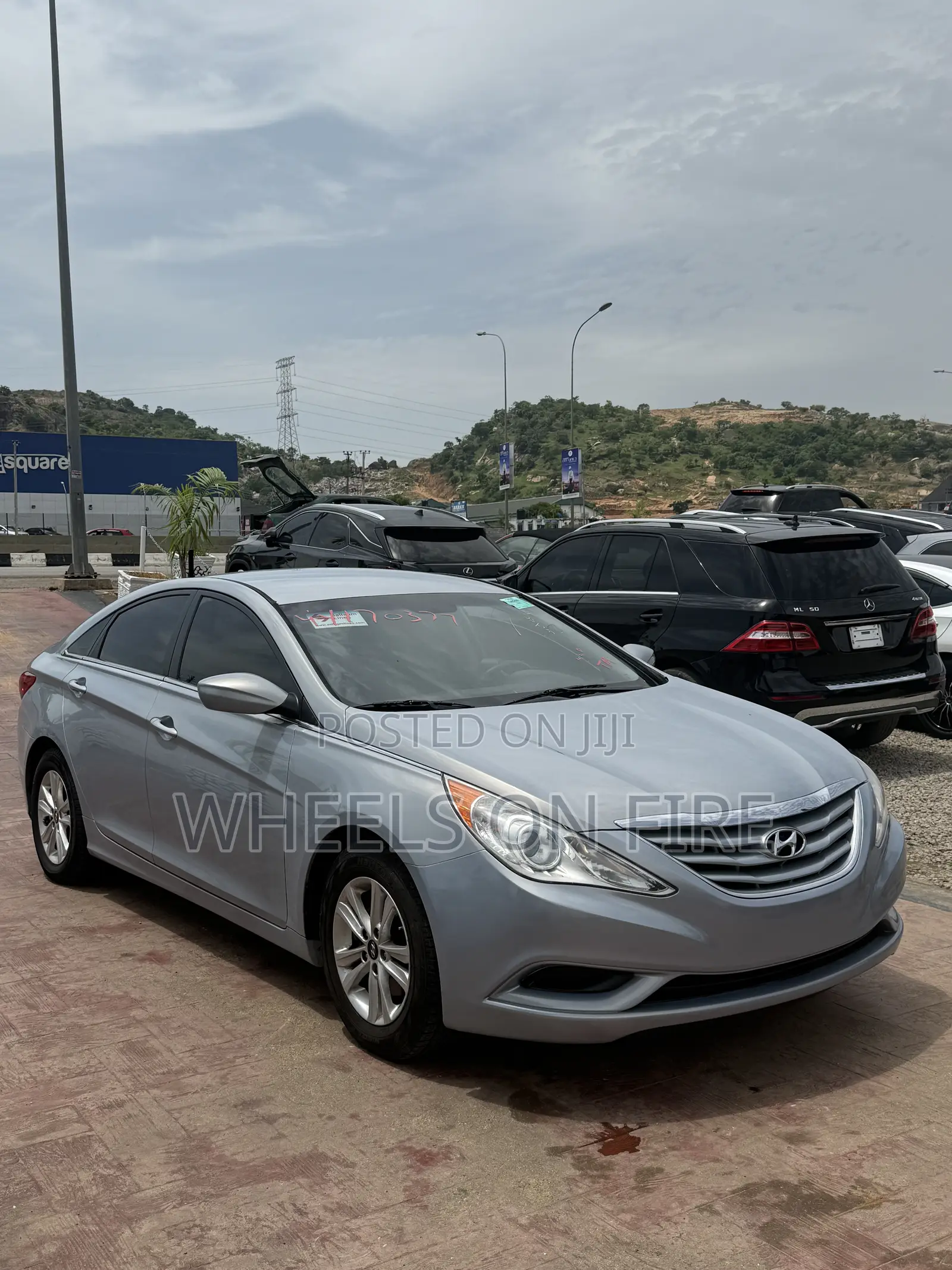 Hyundai Sonata GLS Sedan FWD (2.4L 4cyl 6M) 2011 Blue