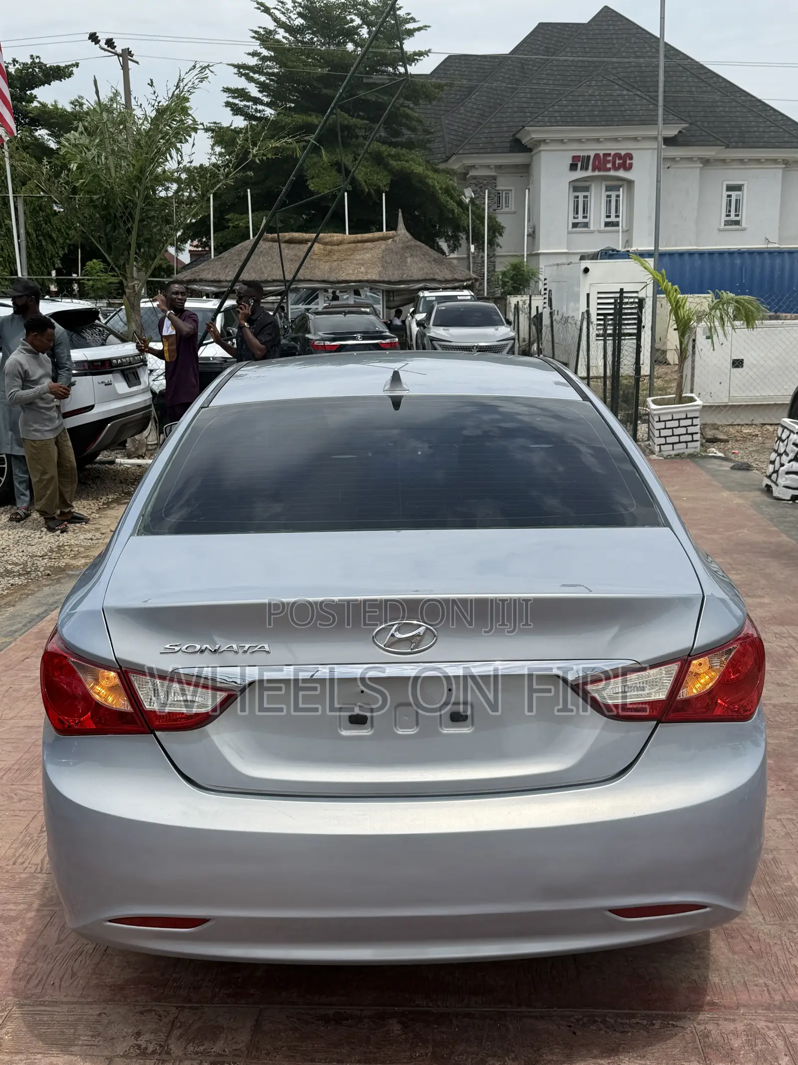 Hyundai Sonata GLS Sedan FWD (2.4L 4cyl 6M) 2011 Blue