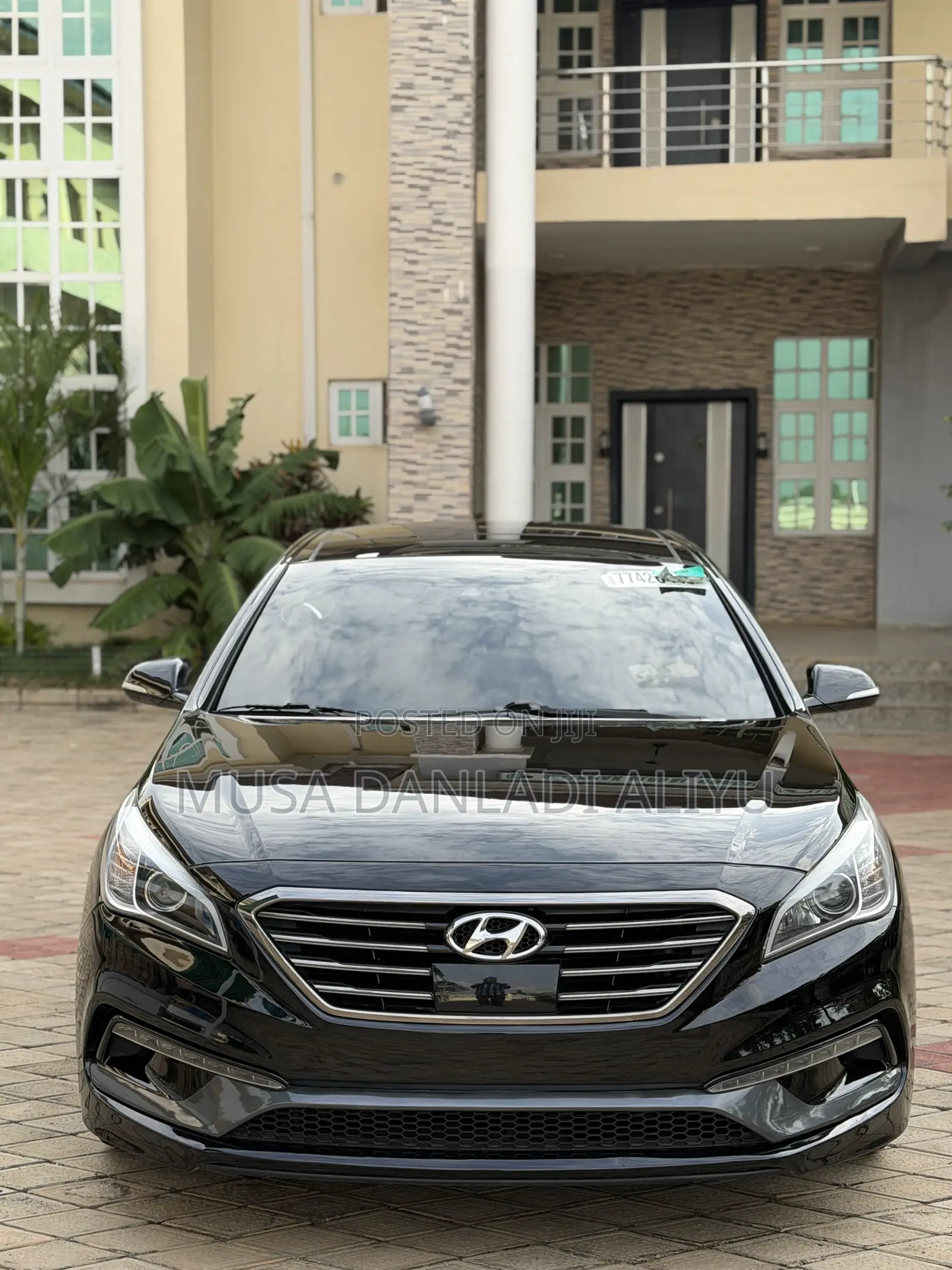 Hyundai Sonata Limited 2.0T Seban (2.0L 4cyl 6A) 2016 Black