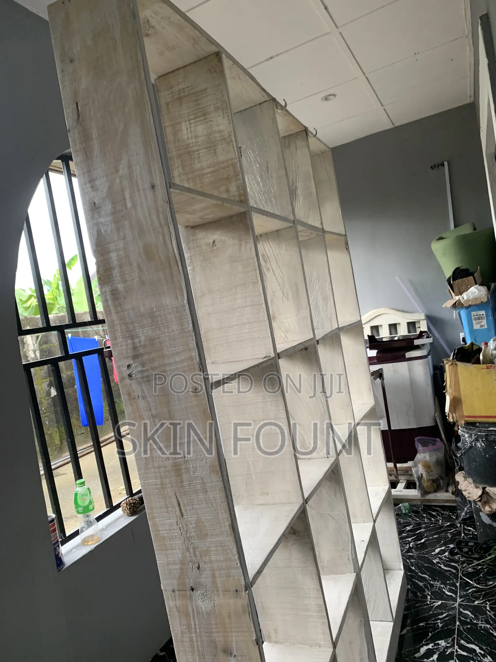 Storage Shelve