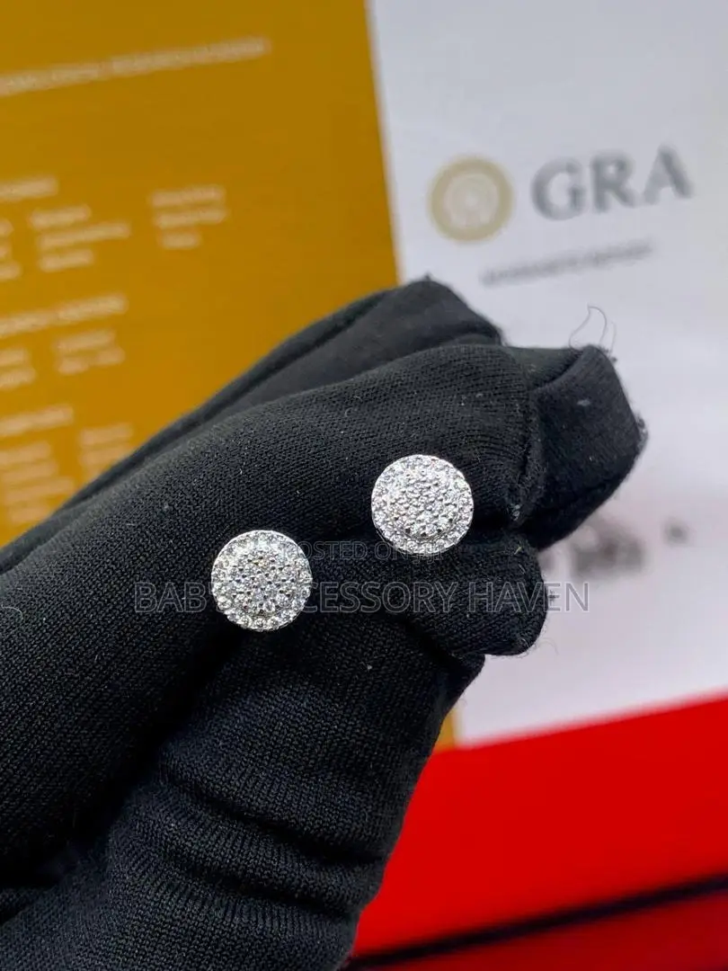 Luxury Gra Certified Moissanite Diamond Stud Earrings