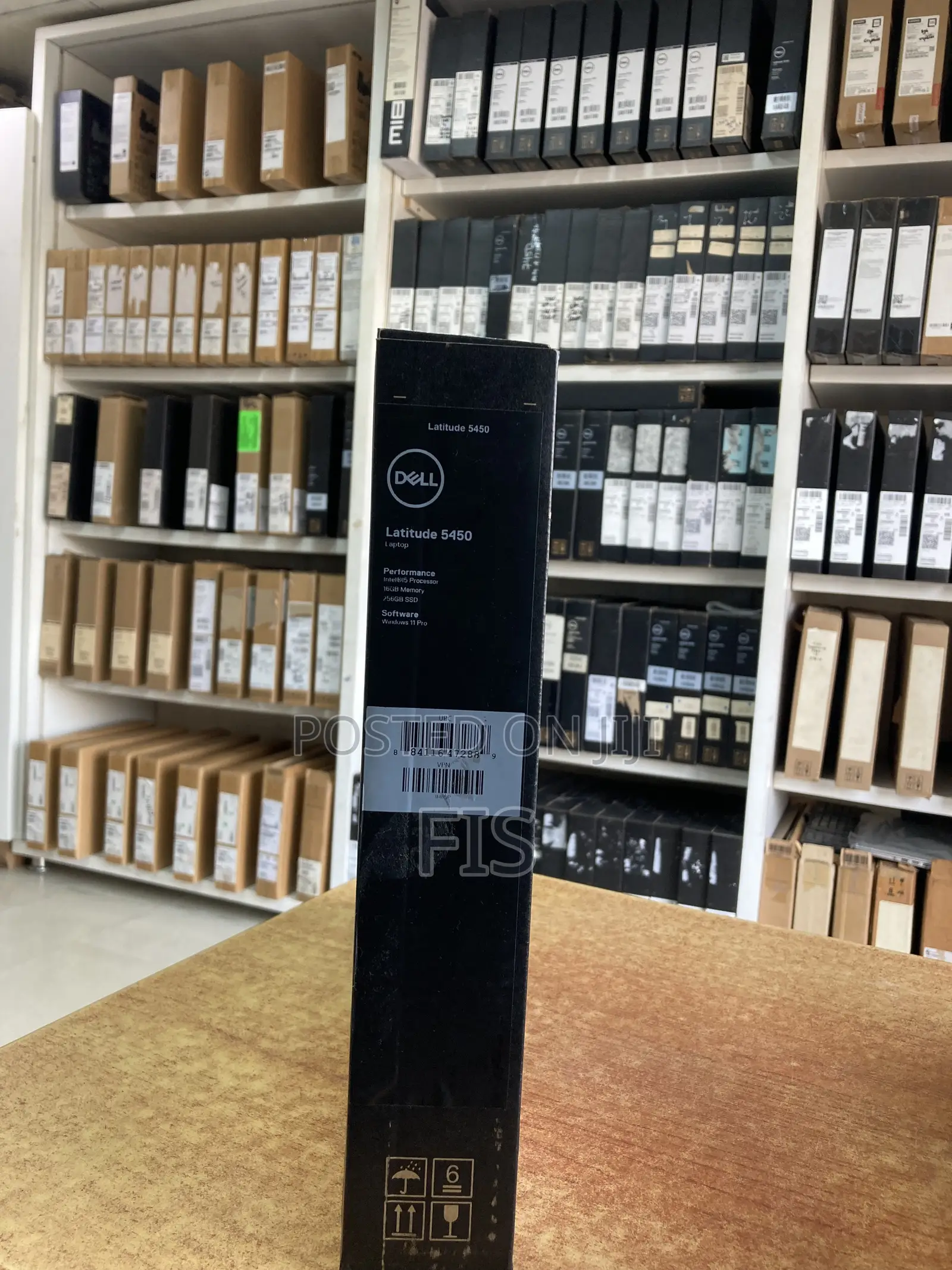 New Laptop Dell Latitude 5450 16GB Intel Core Ultra 5 SSD 256GB
