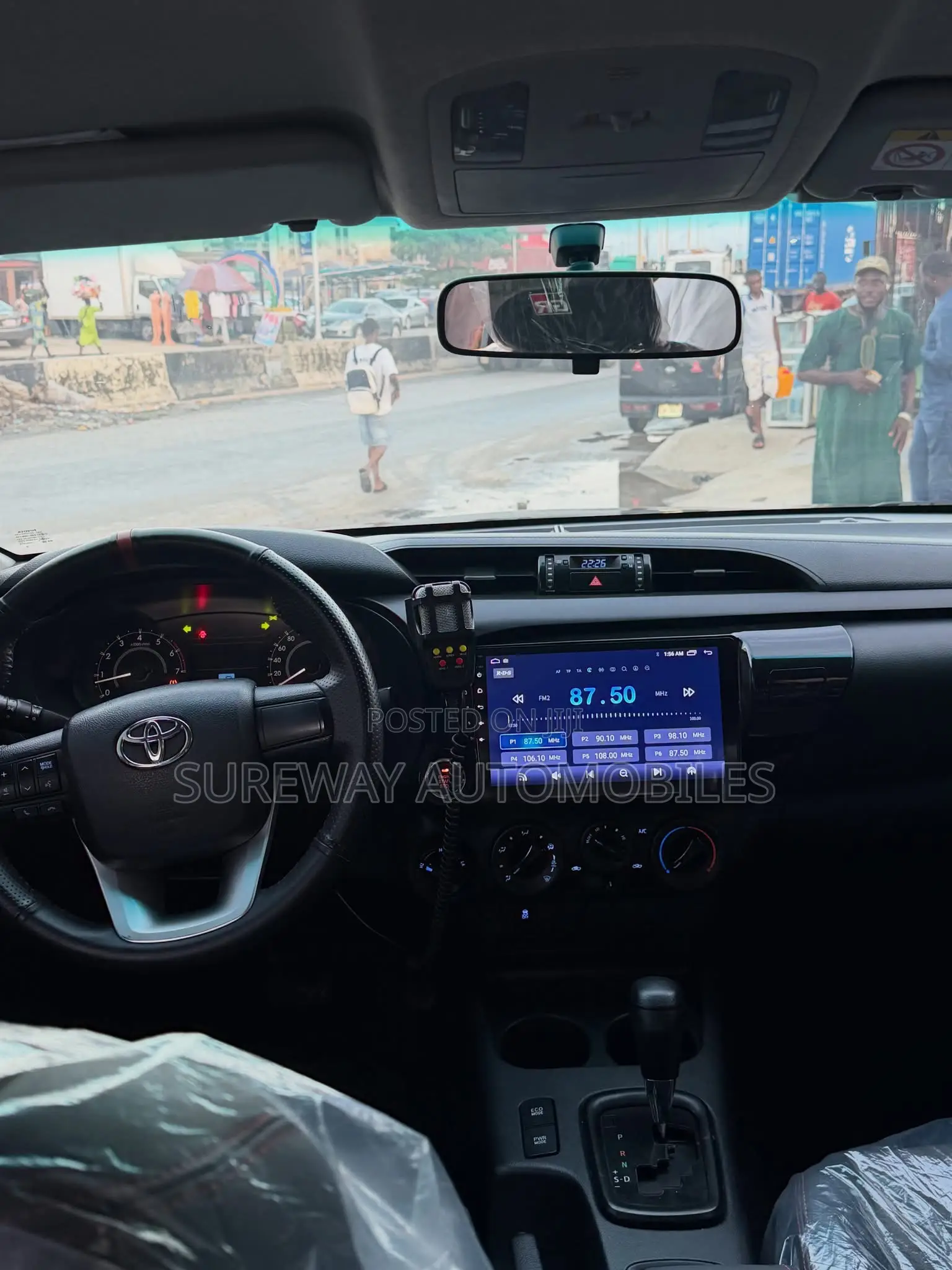 Toyota Hilux 2021 Black