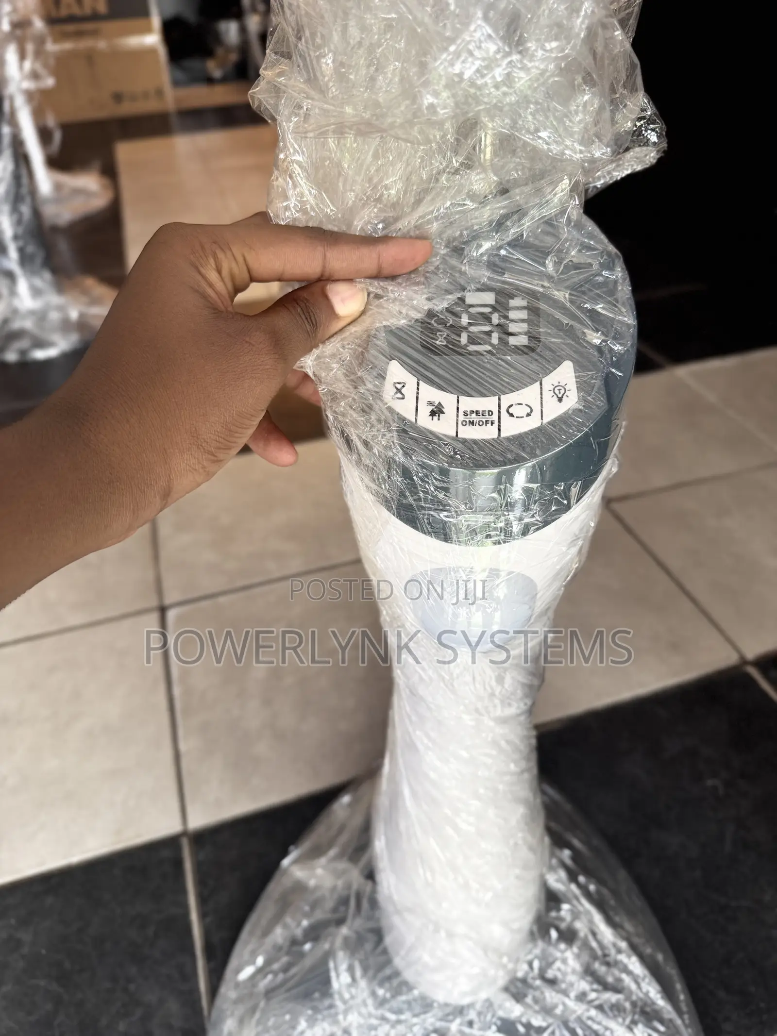 Qasa Fan 16 Inches