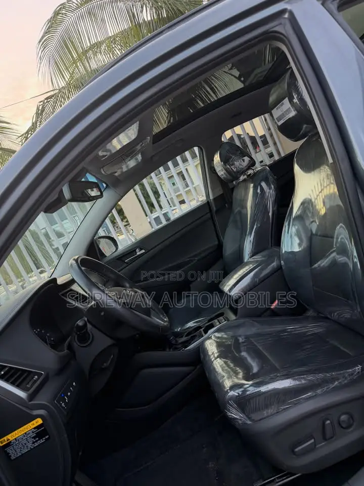 Hyundai Tucson Limited FWD 2016 Gray