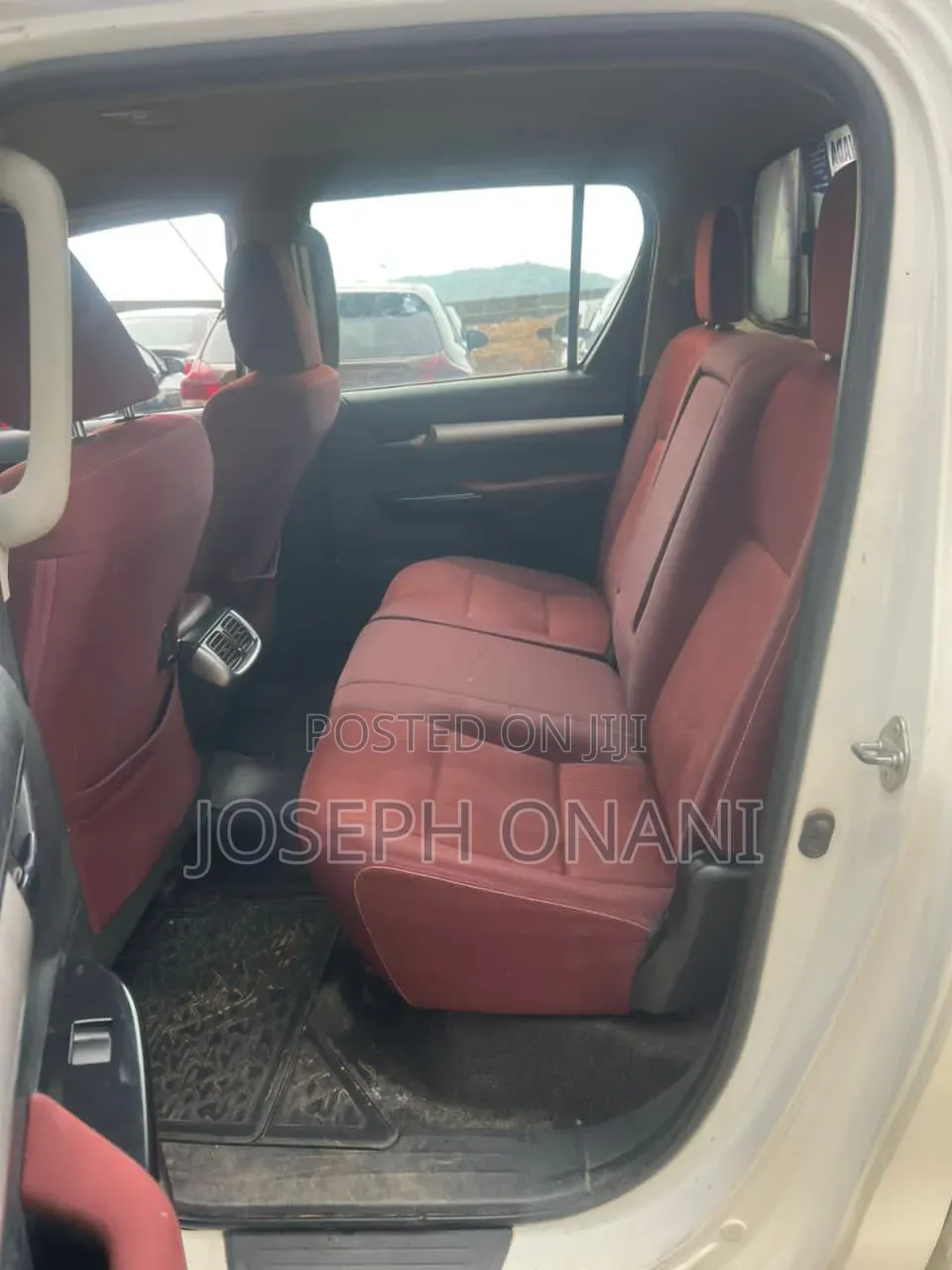 Toyota Hilux 2021 White