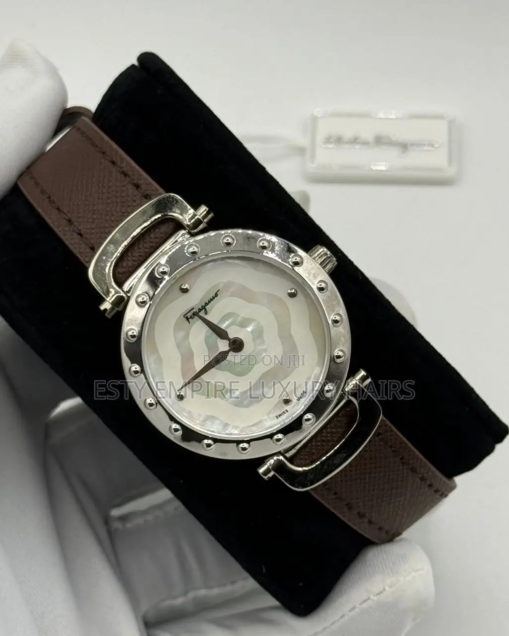 Ferragamo Quality Luxury Female Genuine Leather Wristwatch