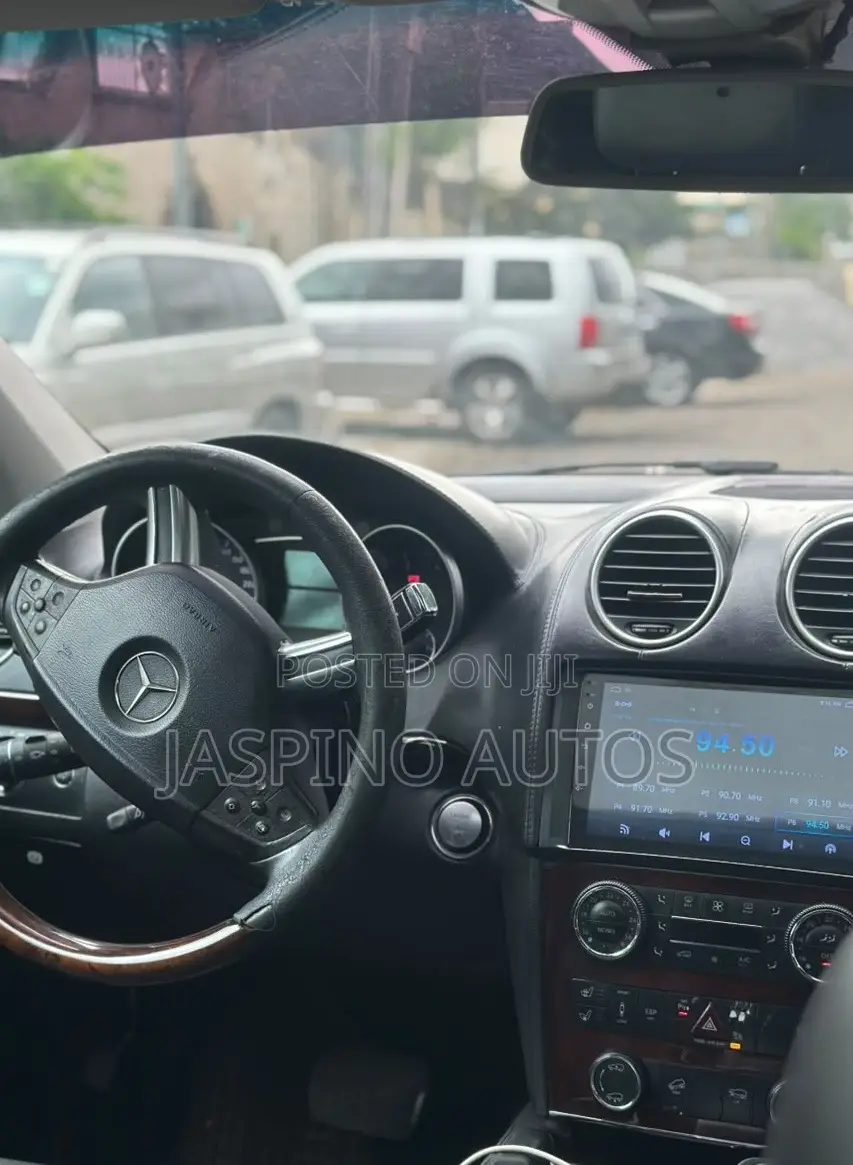 Mercedes-Benz GL-Class 2009 Black