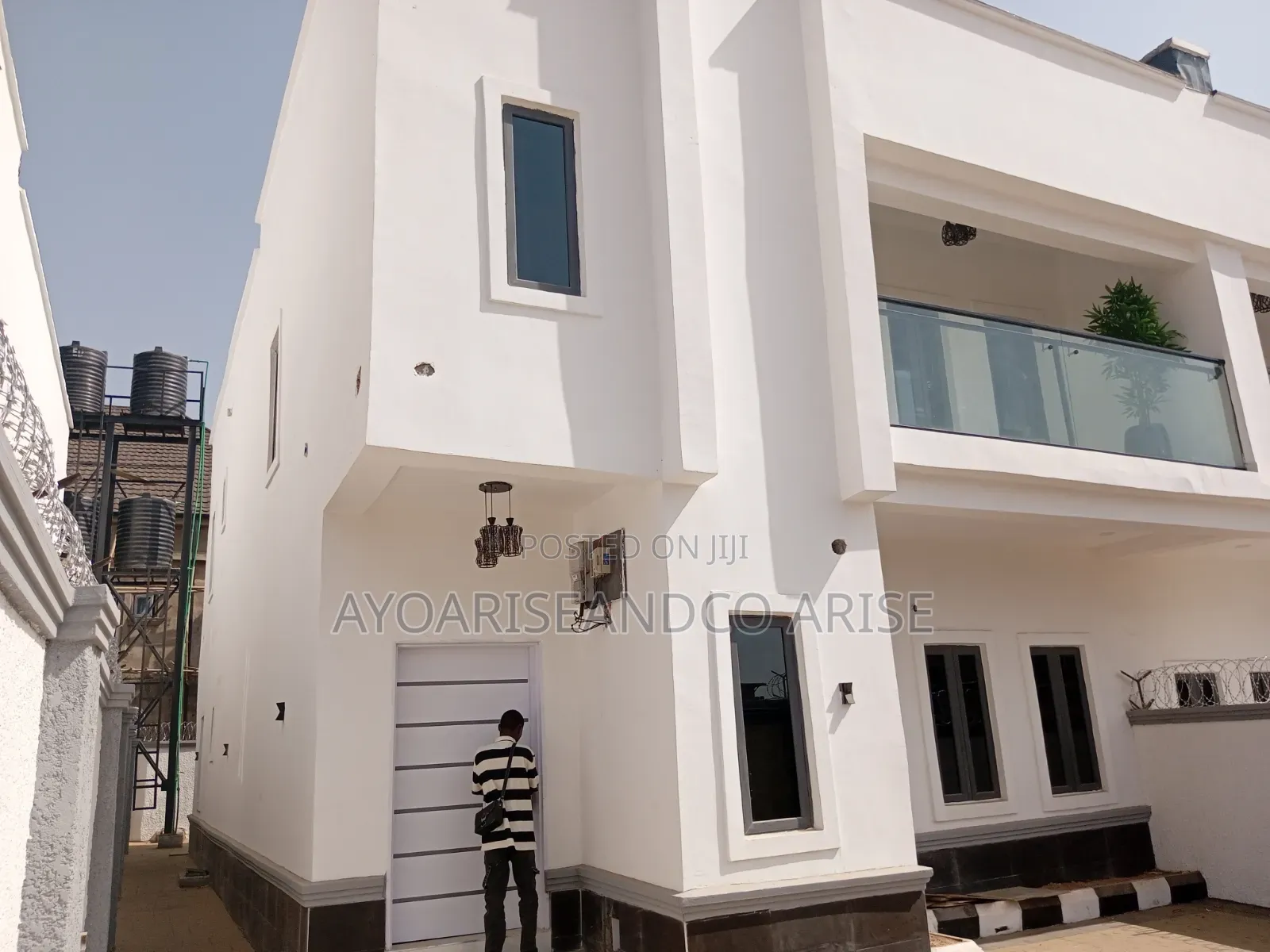 4bdrm Duplex in Along Von Estate, Sabon Lugbe for sale