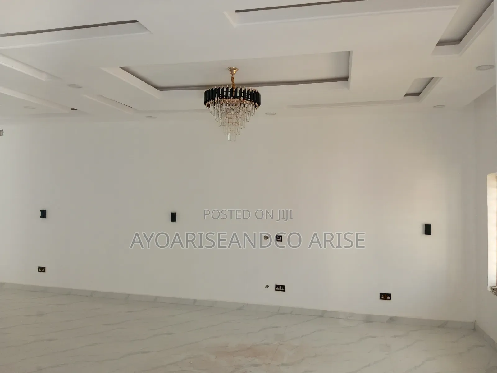 4bdrm Duplex in Along Von Estate, Sabon Lugbe for sale