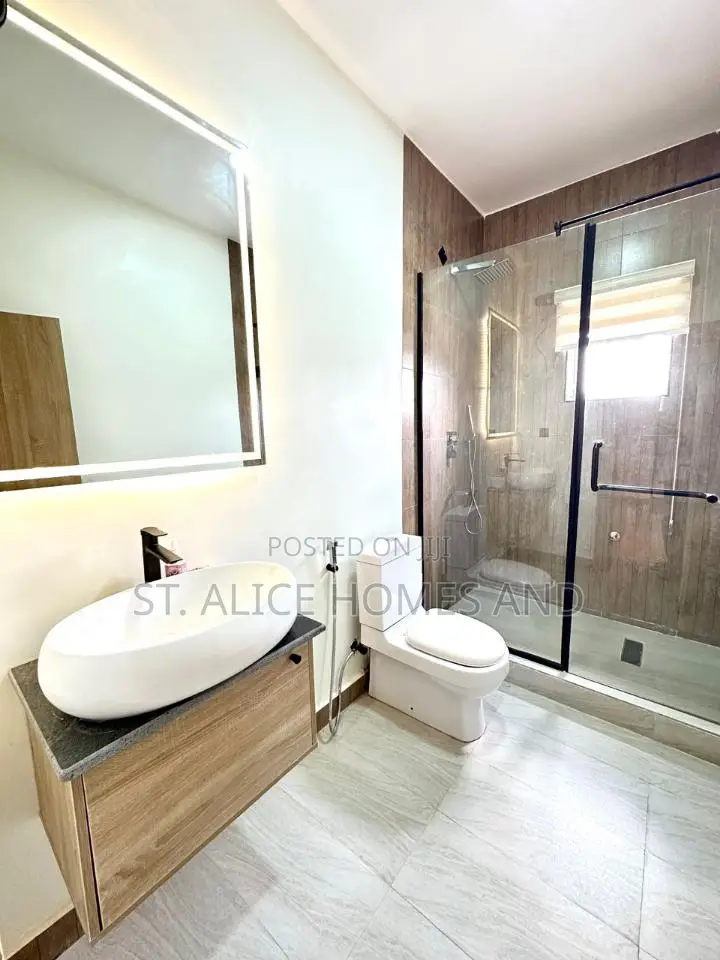 Cozycover Residence 2 Bedroom Apartment With Complimentary Breakfast