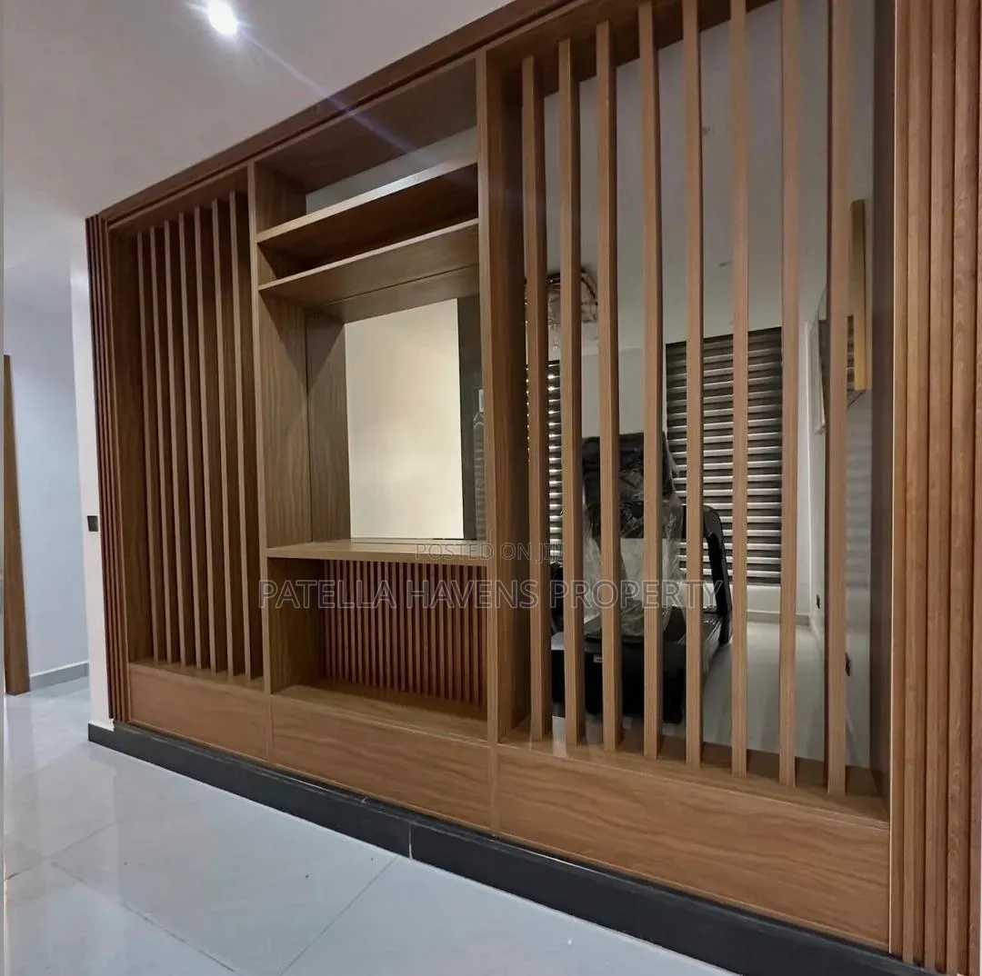 6bdrm Duplex in Mabushi for sale