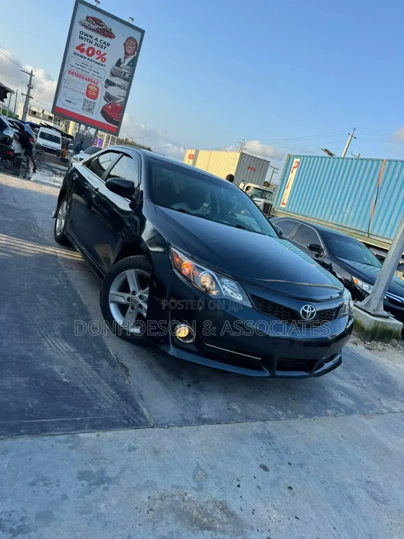 Toyota Camry 2014 Black