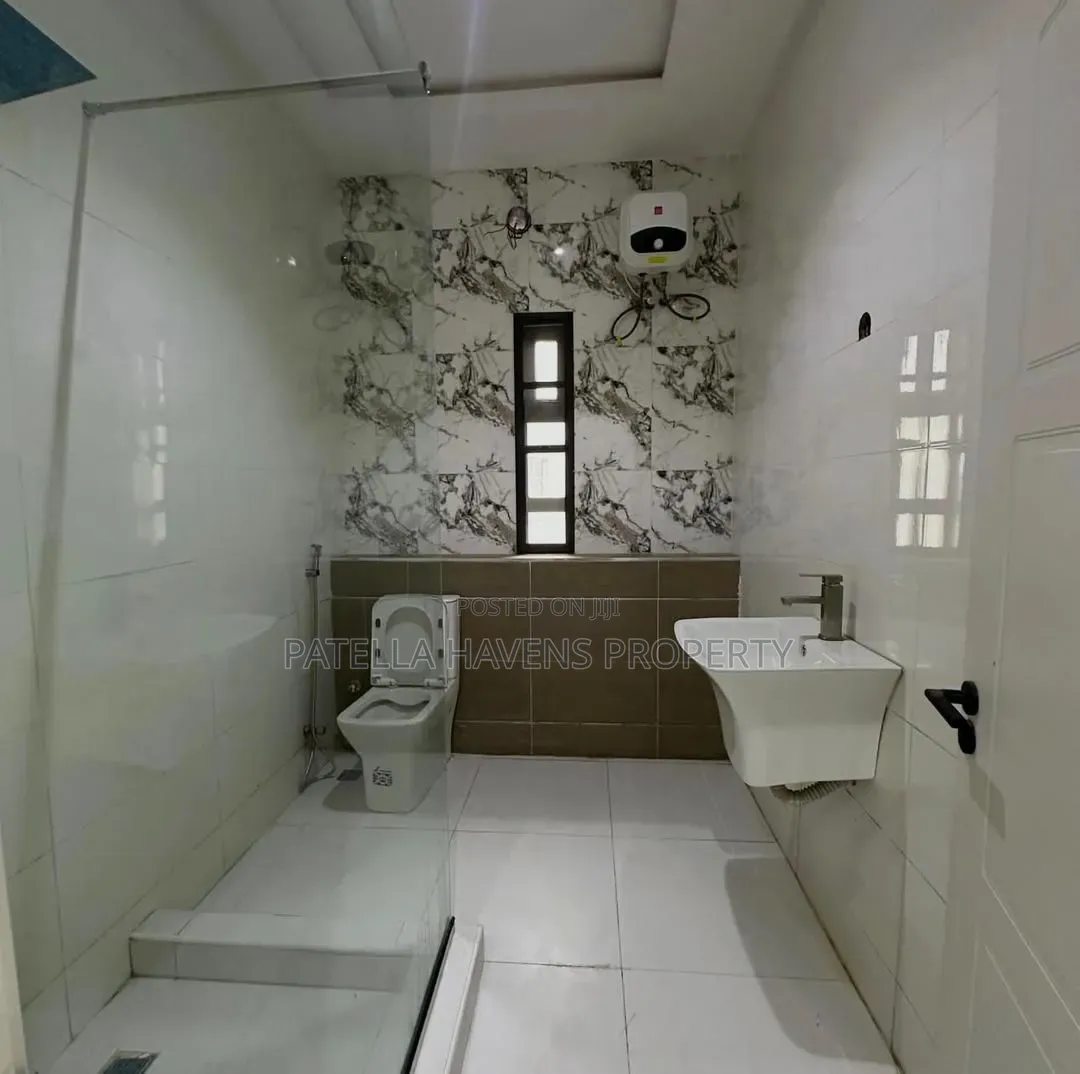 4bdrm Duplex in Wuye for sale