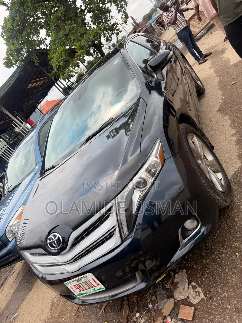 Toyota Venza Limited 2013 Gray