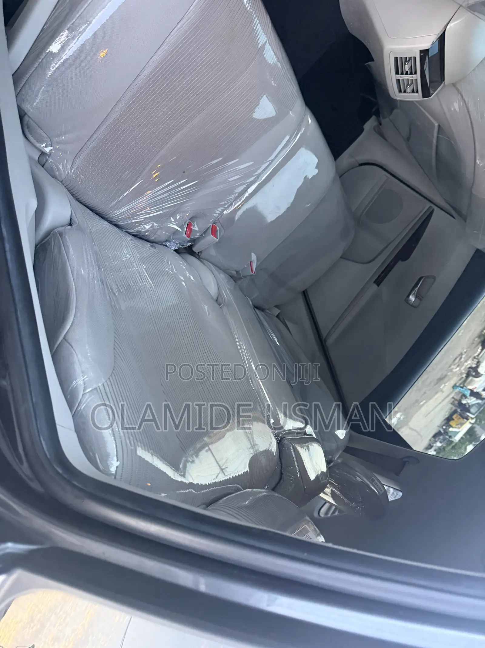 Toyota Venza LE 2011 Gray