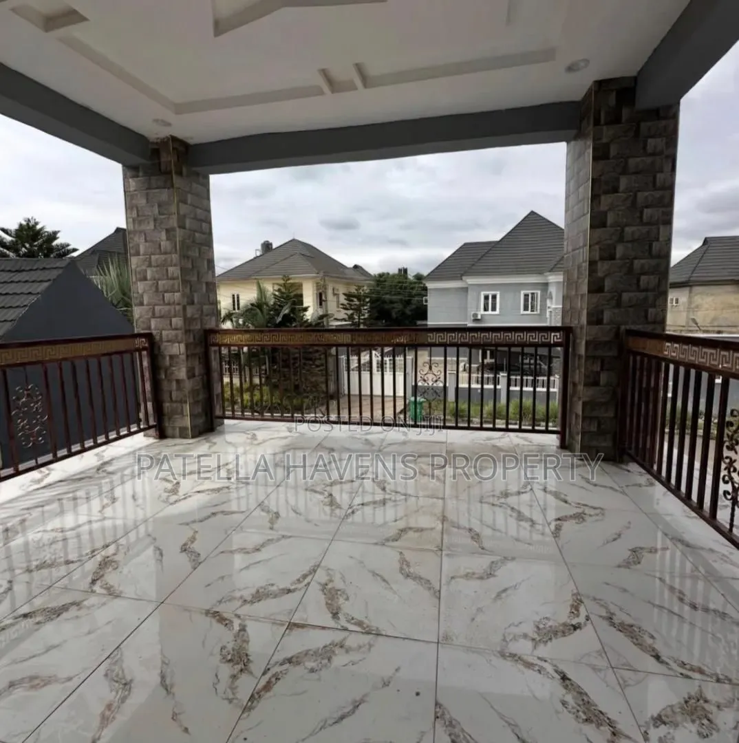 4bdrm Duplex in Apo Resettlement for sale