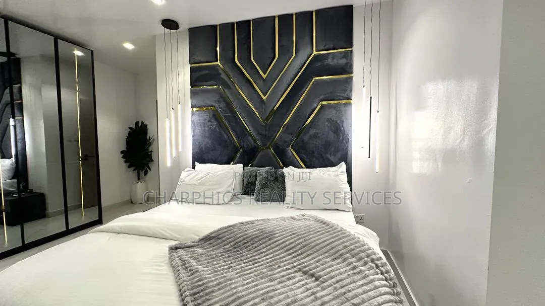 Furnished 2bdrm Apartment in Lekki Phase 1 for rent