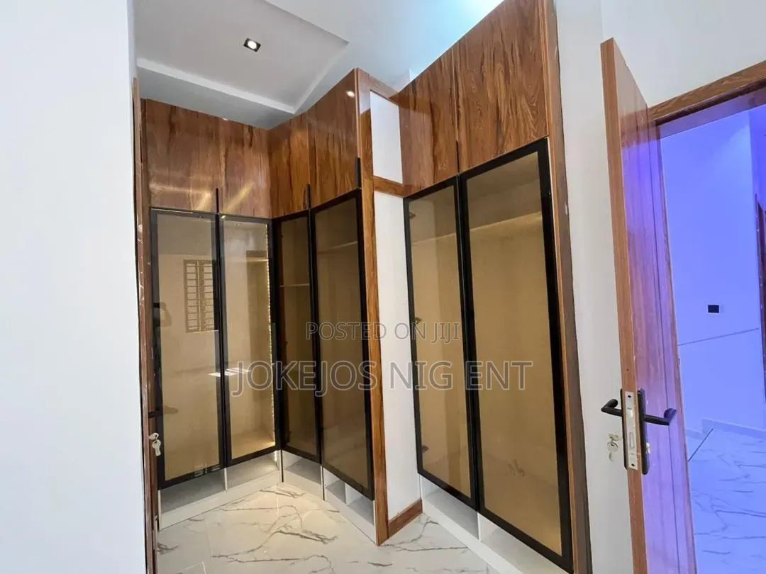 4bdrm Duplex in Happy Land Estate, Olokonla for rent