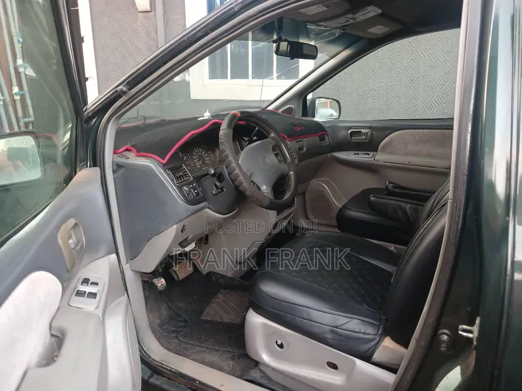 Toyota Sienna 2001 Green