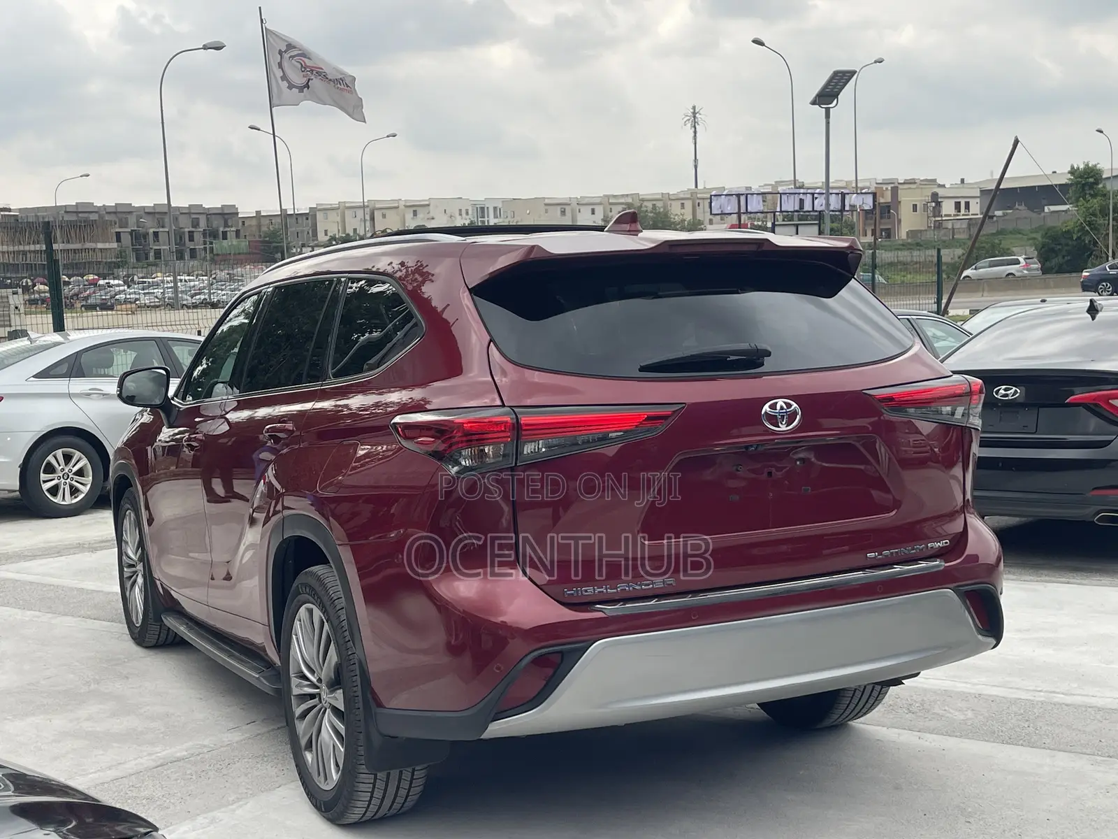 Toyota Highlander Platinum 2021 Red