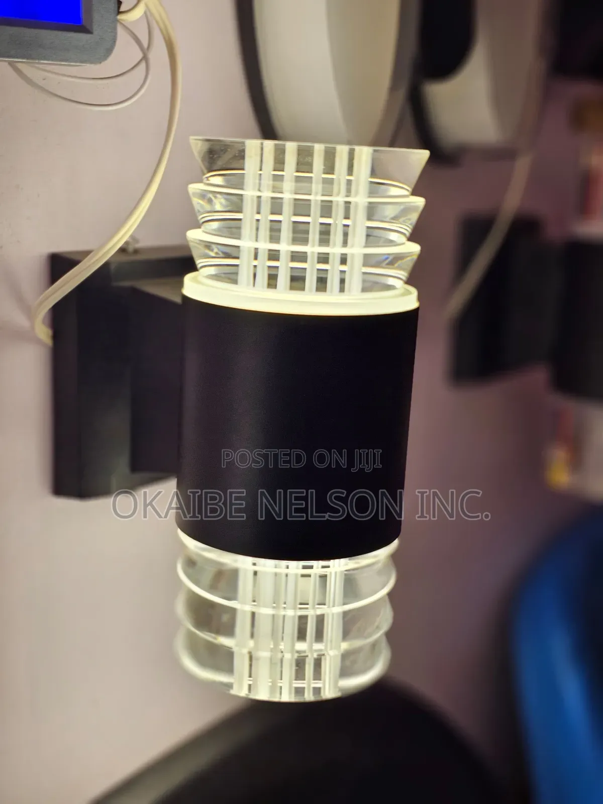 Outdoor Wall Lamp