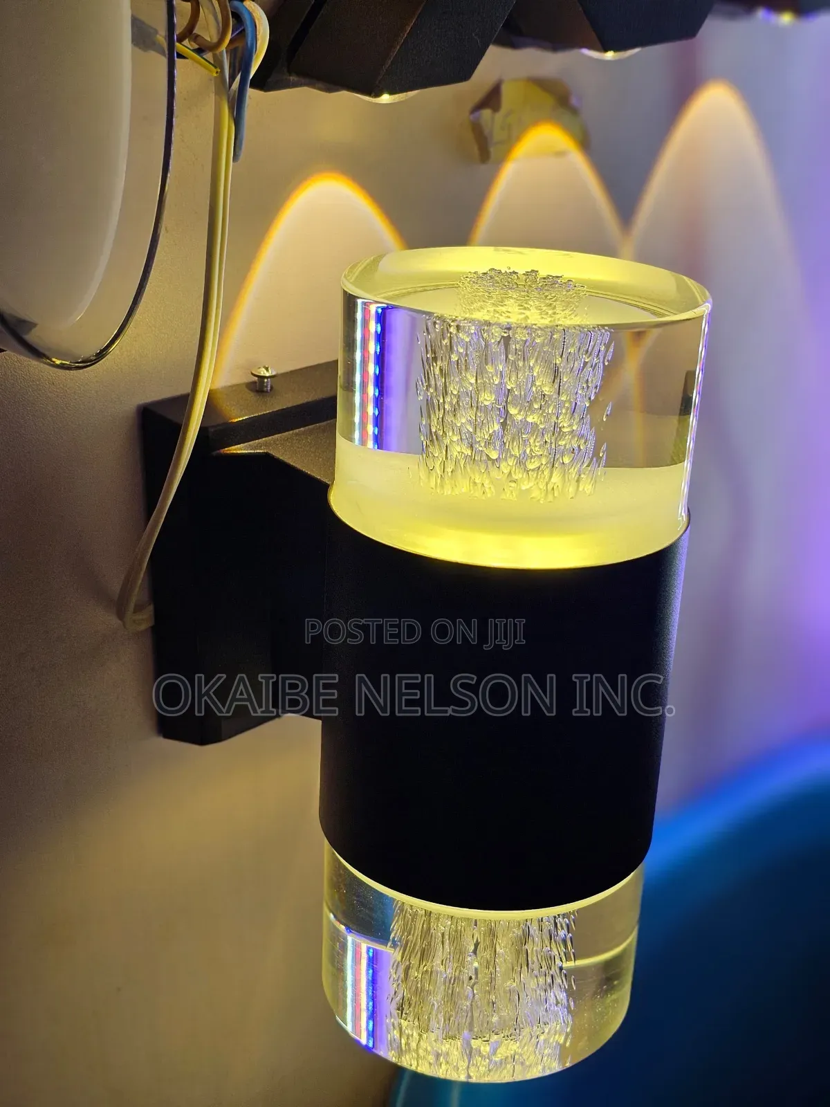 Outdoor Wall Lamp