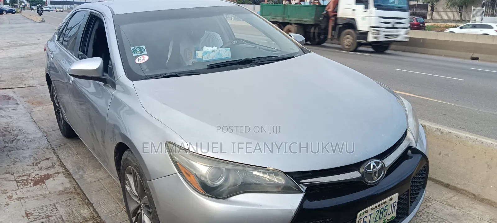 Toyota Camry 2016 Silver