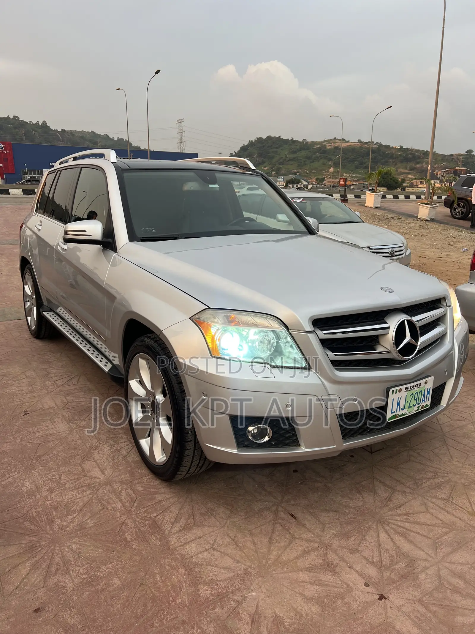Mercedes-Benz GLK-Class 2010 Silver