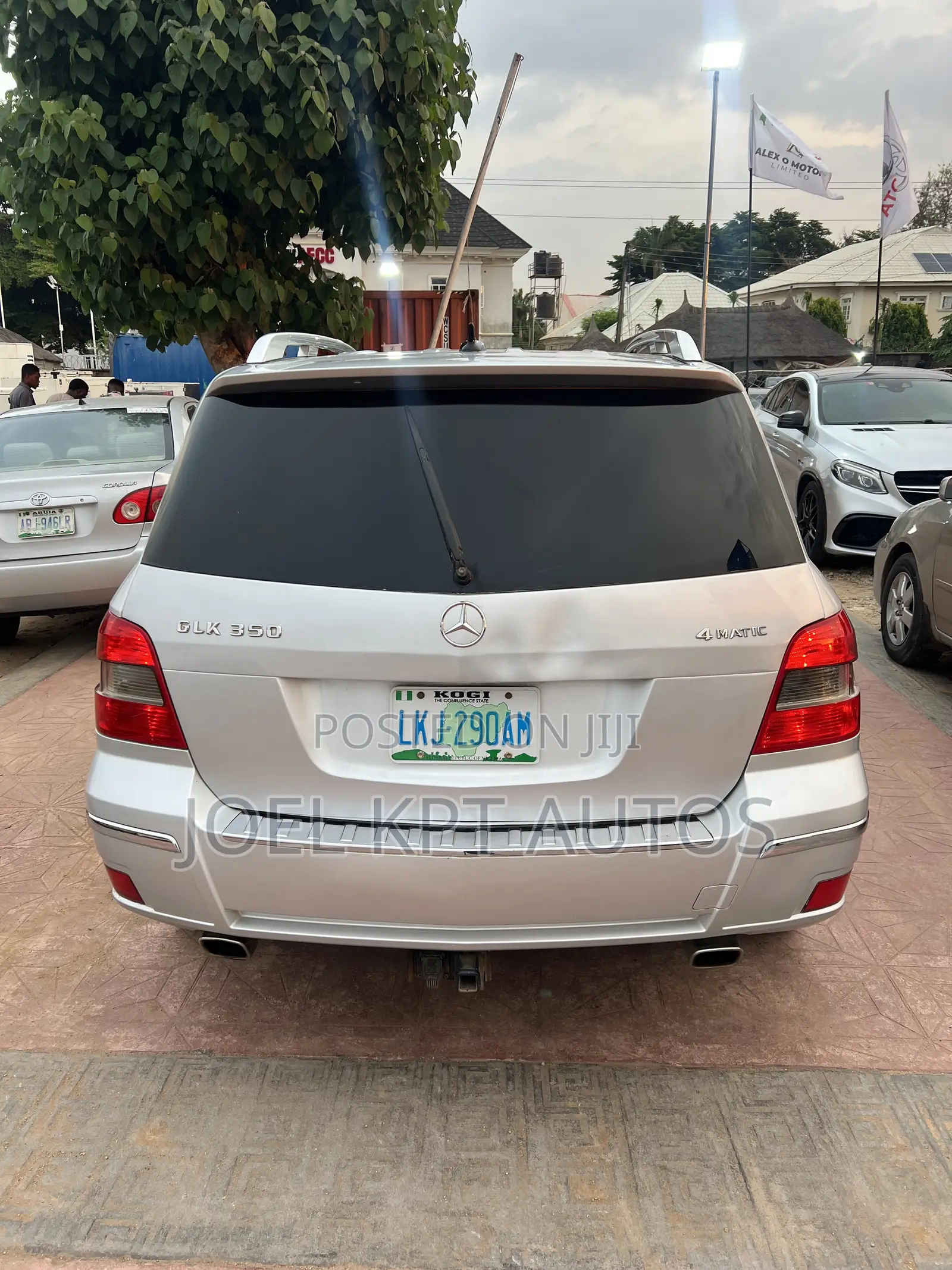 Mercedes-Benz GLK-Class 2010 Silver