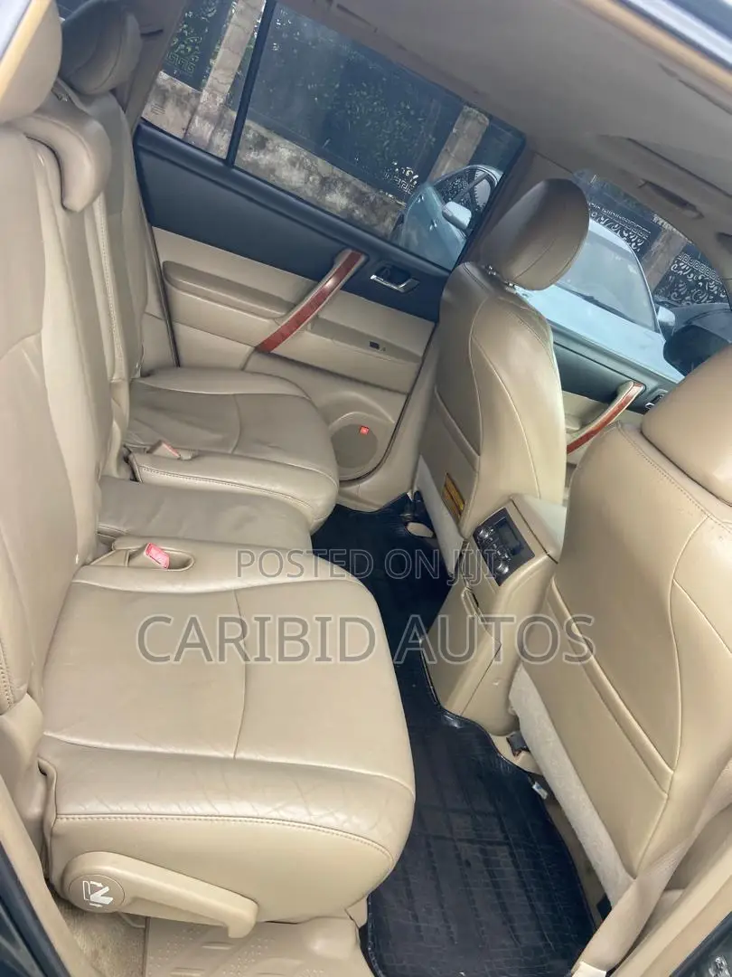 Toyota Highlander Limited 2010 Green
