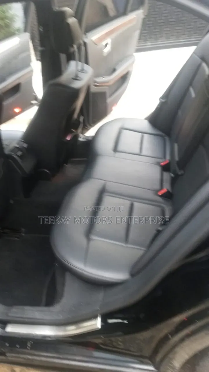 Mercedes-Benz E350 2013 Black
