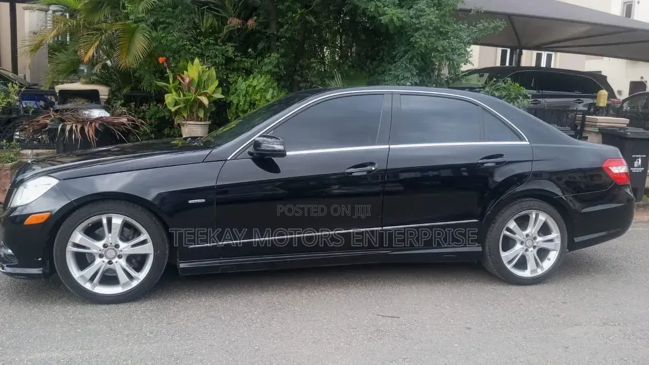 Mercedes-Benz E350 2013 Black