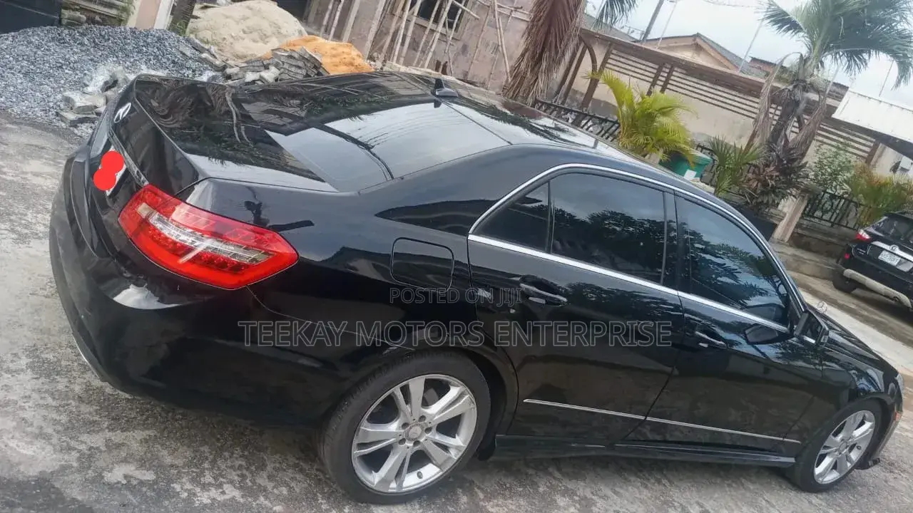 Mercedes-Benz E350 2013 Black