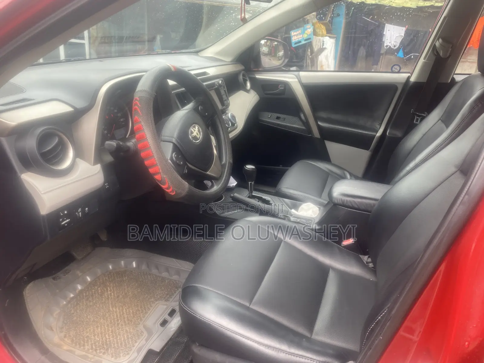 Toyota RAV4 LE 4dr SUV AWD (2.5L 4cyl 6A) 2015 Red