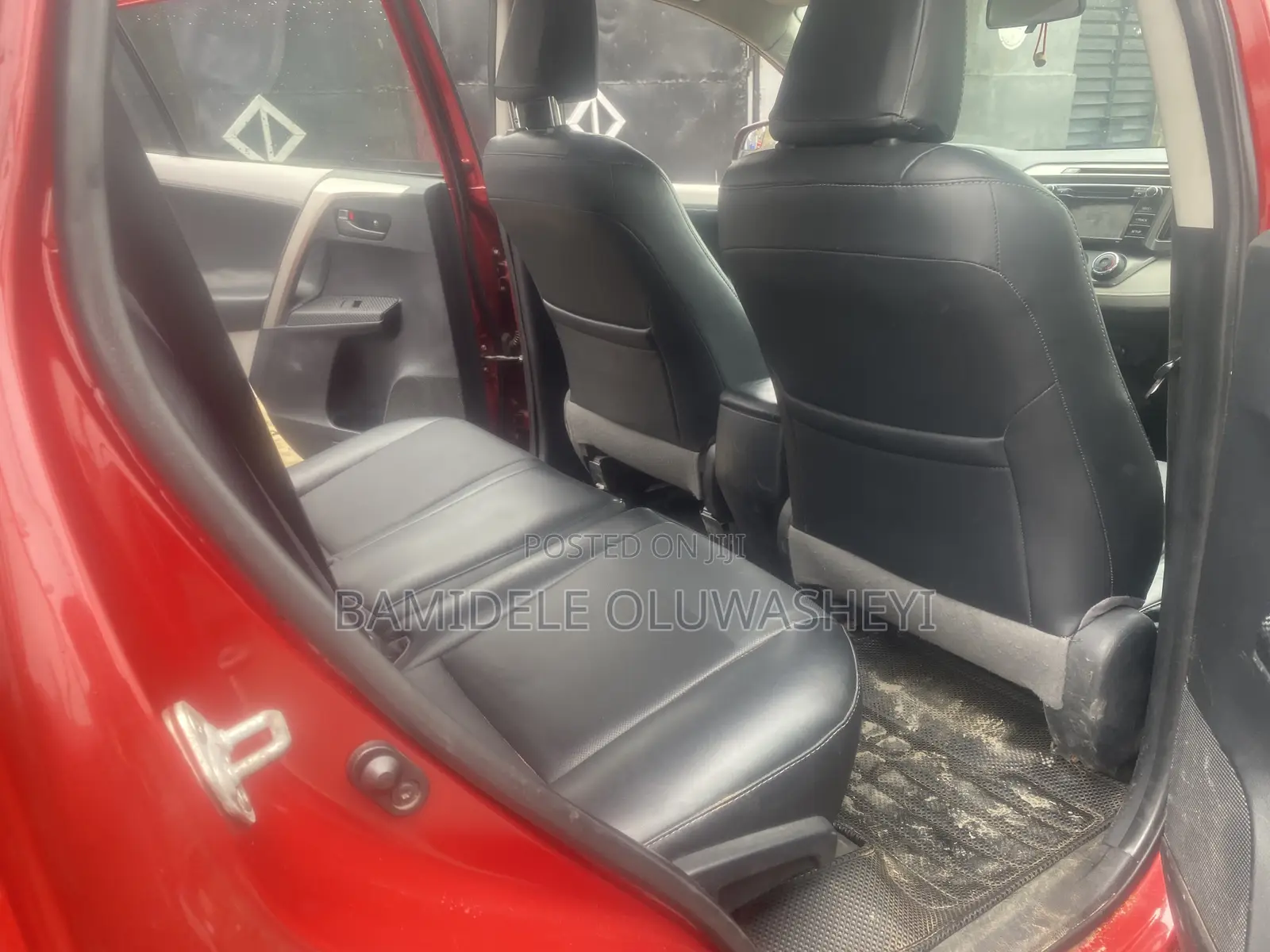 Toyota RAV4 LE 4dr SUV AWD (2.5L 4cyl 6A) 2015 Red