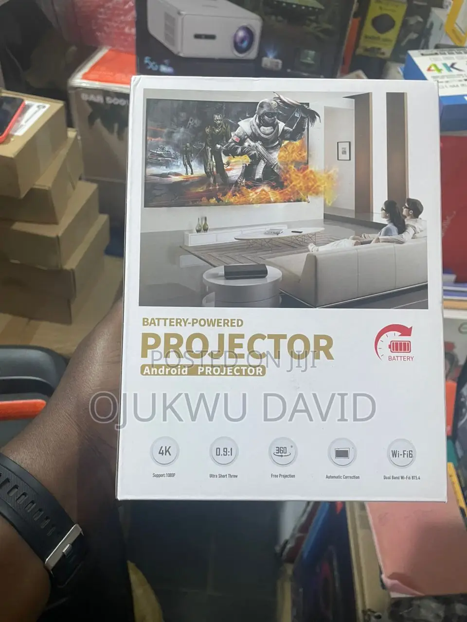 Smart Projector With Inbuilt Rechargeable Battery 