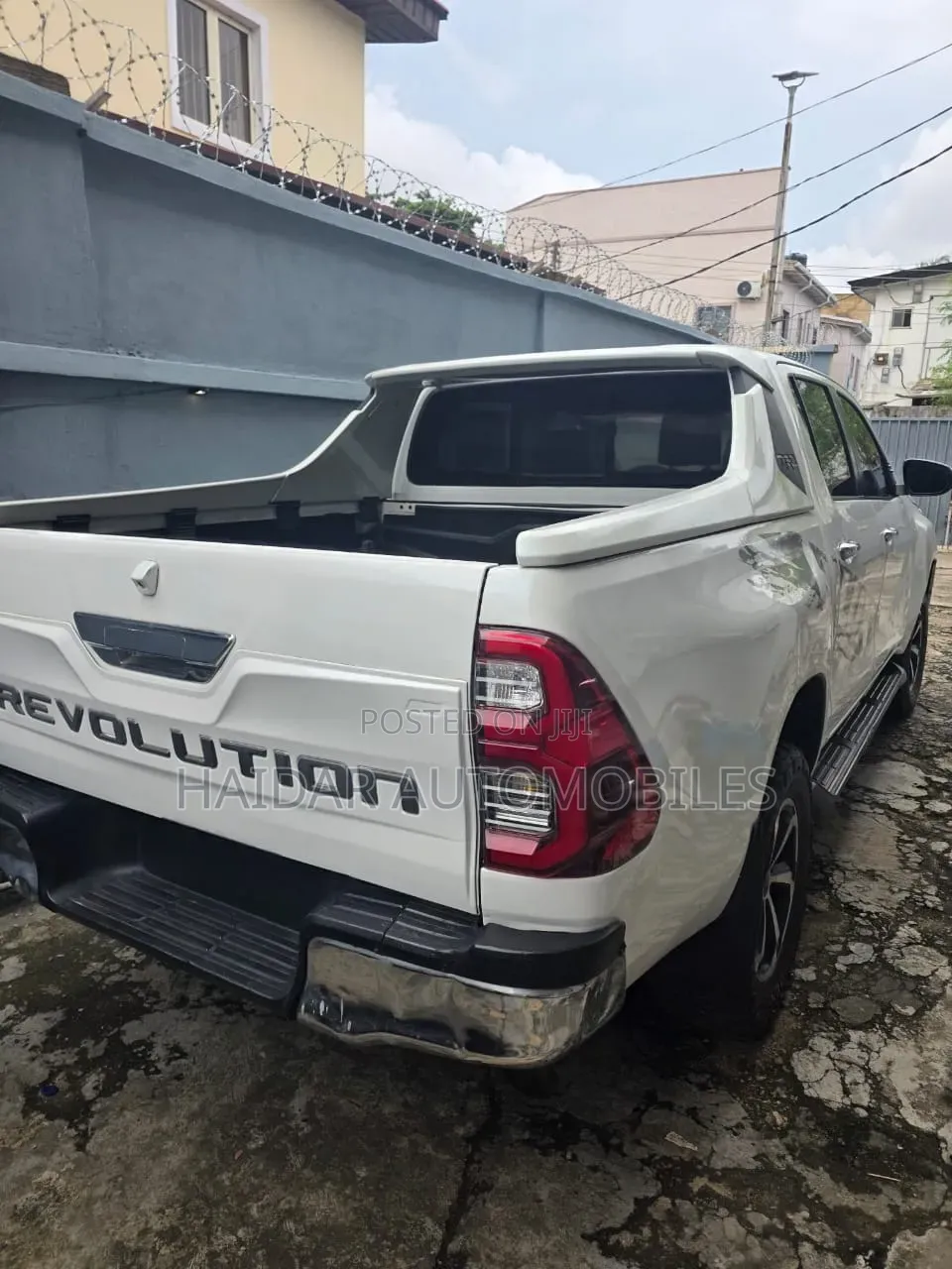 Toyota Hilux 2020 White