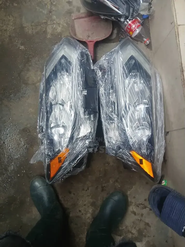 Head Lamp Nissan Xtrail or Rouge 2019