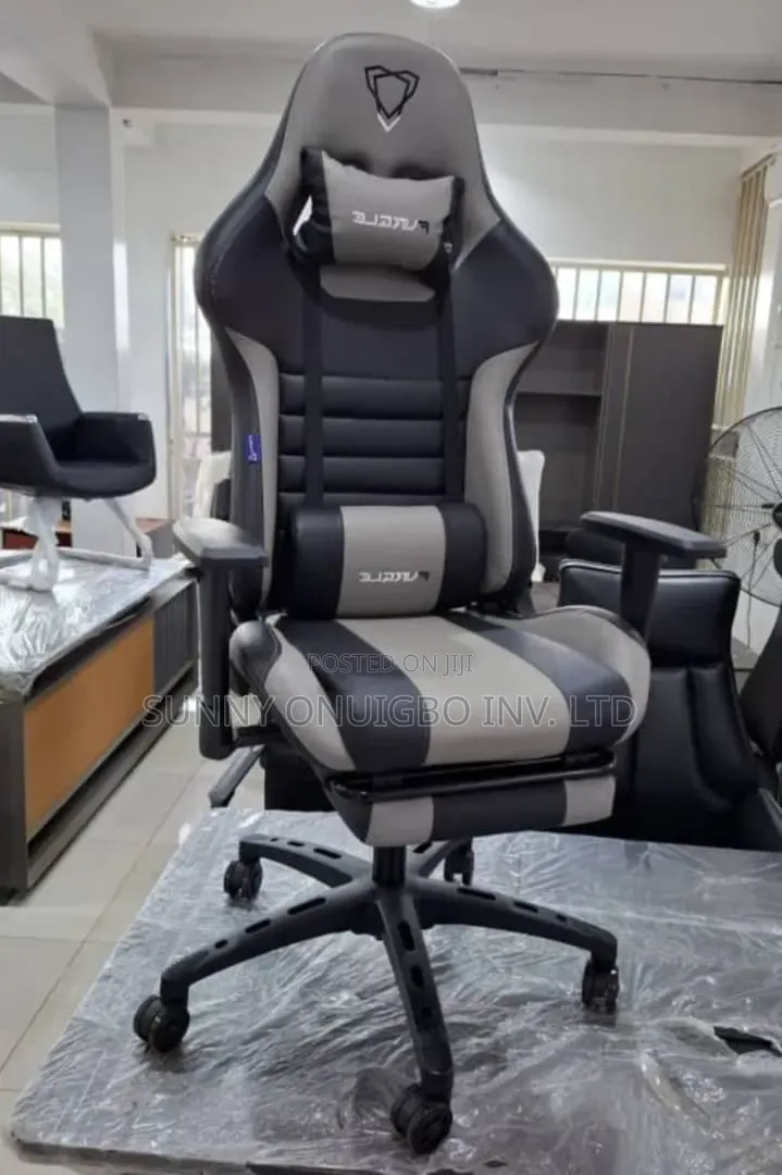 Gaming Chair With Double Lumbar Support
