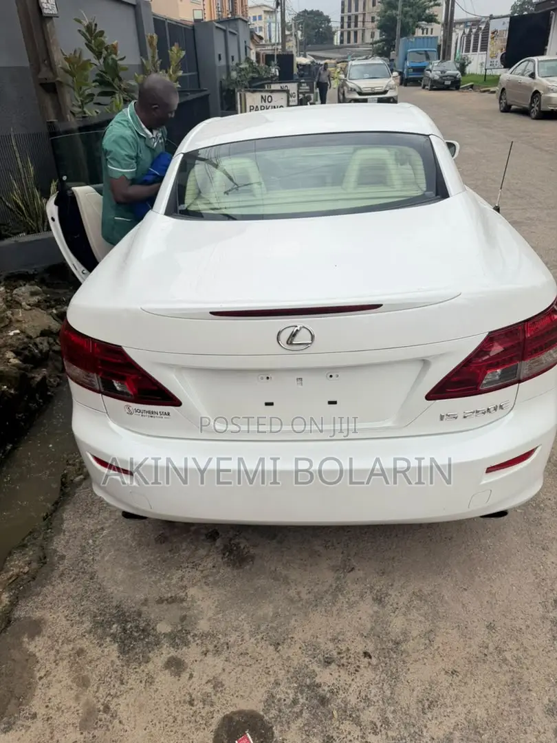 Lexus IS 250c 2013 White